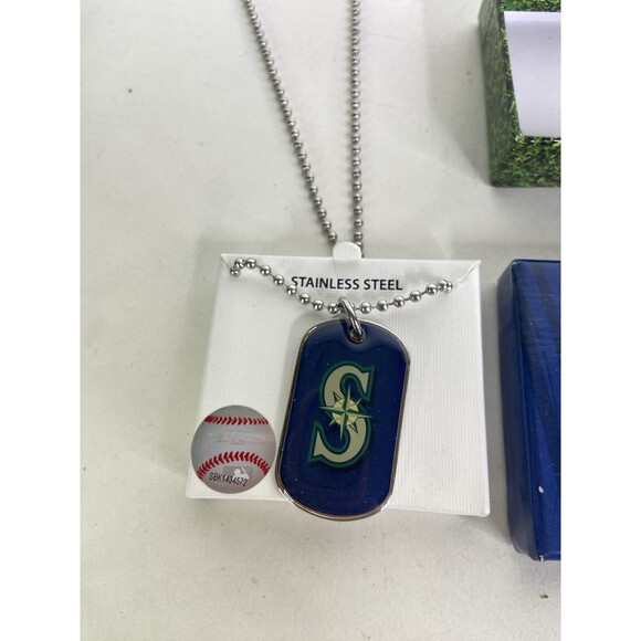 Seattle Mariners Dog Tag Necklace Stainless Steel MLB Licensed with Gift Box - Picture 1 of 5